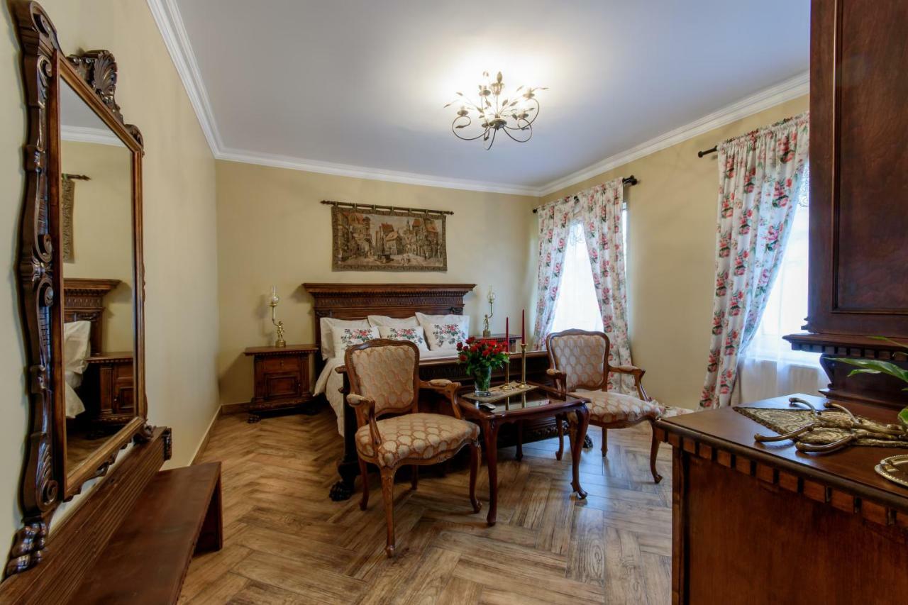 Williams House Otel Hunedoara Dış mekan fotoğraf